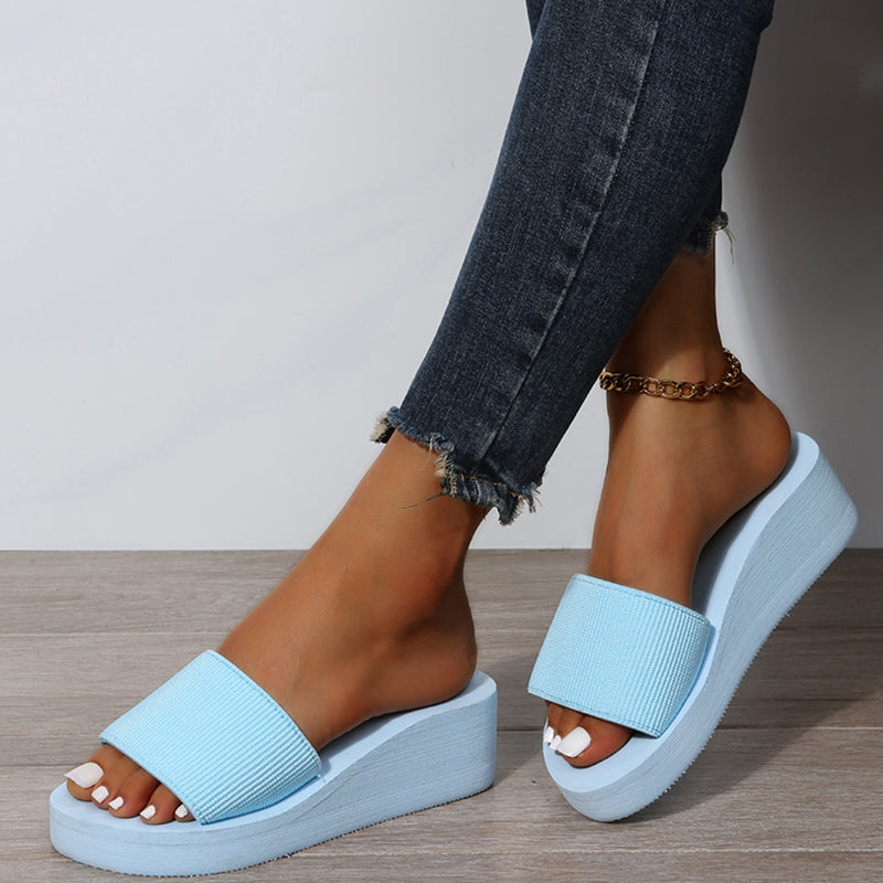 Chinelo Feminino Plataforma Maitê